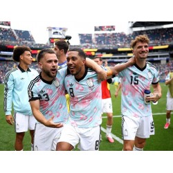 De beste strategie van België tegen Spanje is om alles op alles te zetten De beste strategie van België tegen Spanje is om alles op alles te zetten